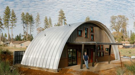 metal buildings for natural disasters